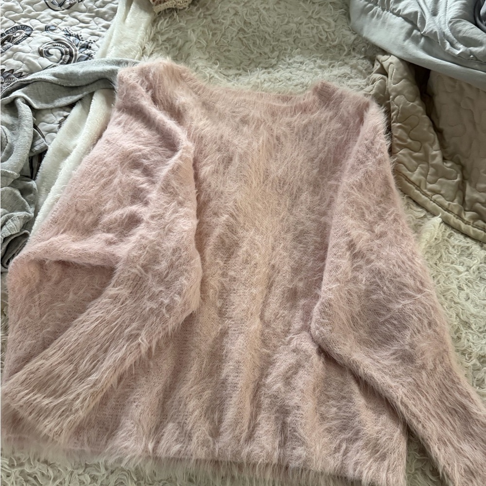 Jessica Simpson Soft Blush Pink Fuzzy Crewneck Sweater